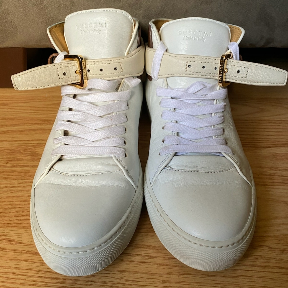 Buscemi Sneakers (100M)